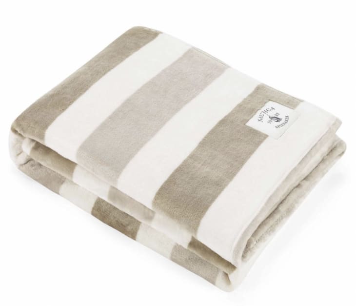 Macy's Fabulous Fall Sale The Best Bedding Items On Sale Apartment